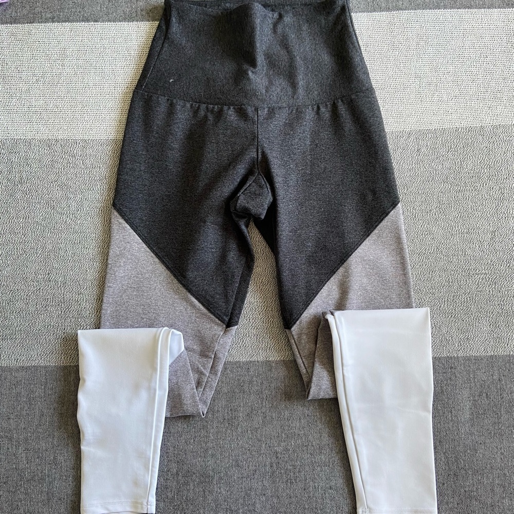 Onzie color block leggings
